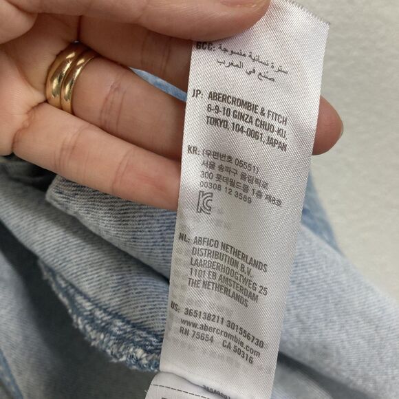 Social Tourist Jacket Large Distressed Denim Trucker Los Angeles California - Picture 16 of 16